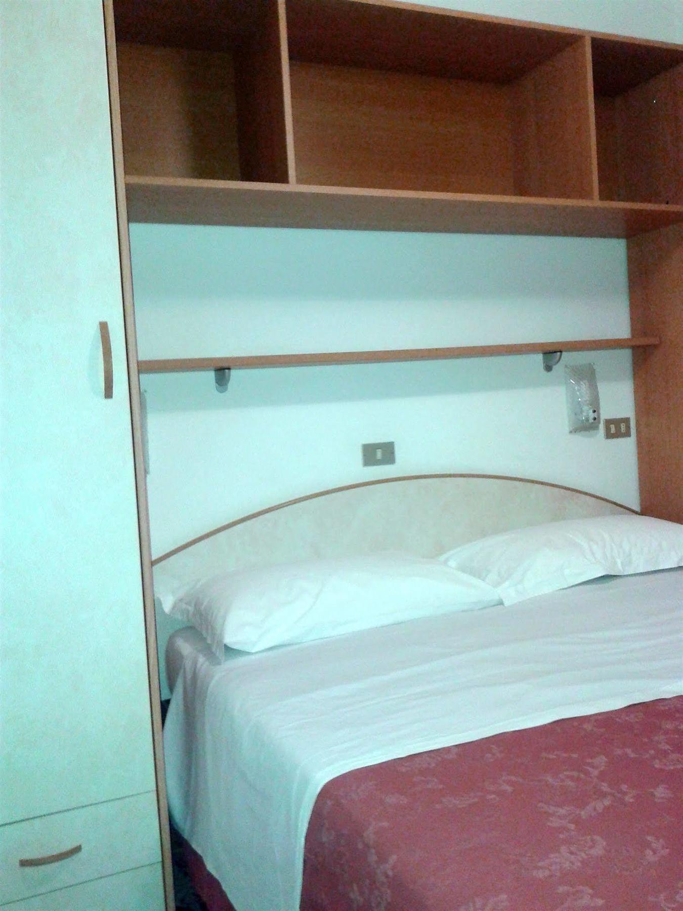 Zenith Hotel 3*