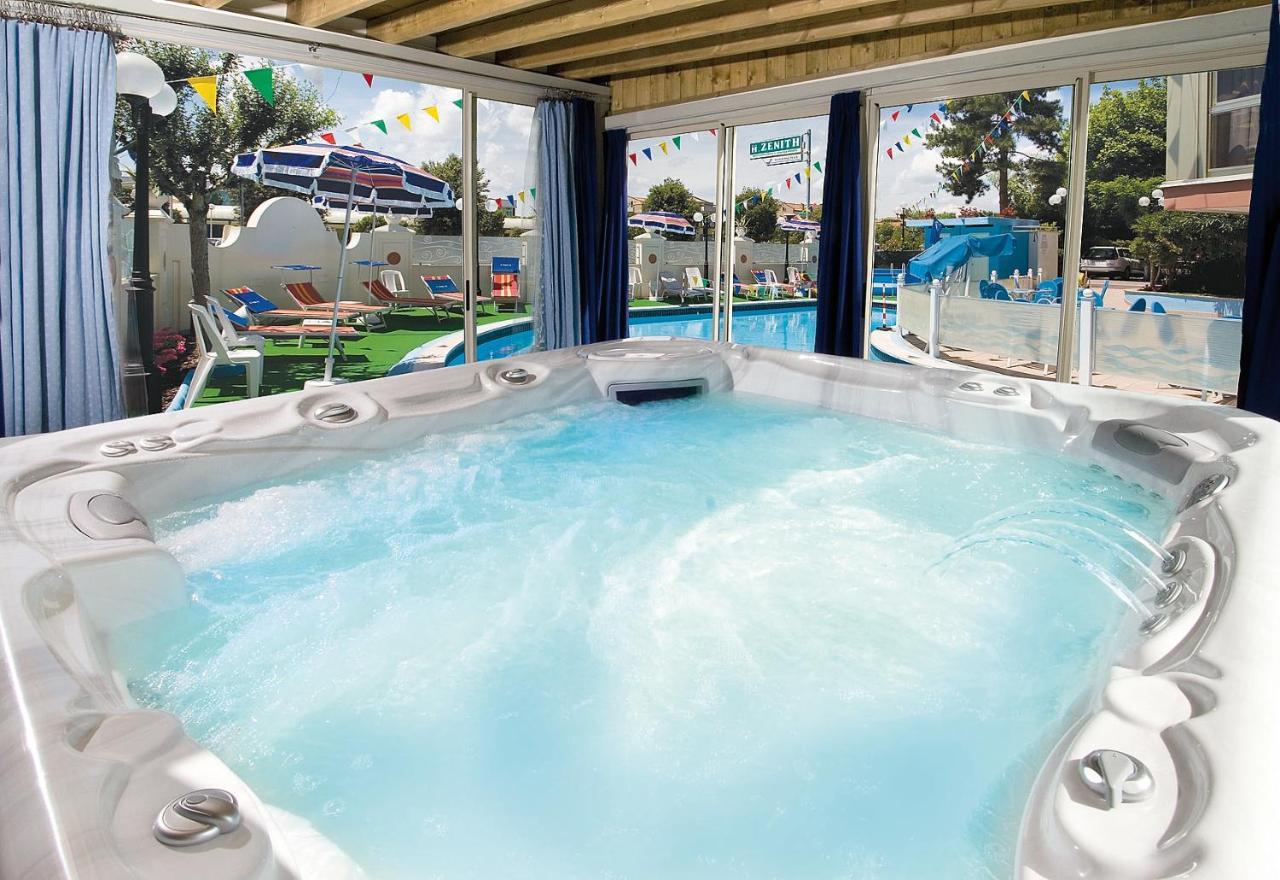 Hotel Zenith