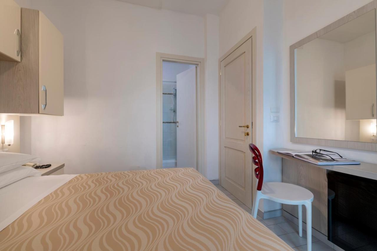 Hotel Zenith 3*